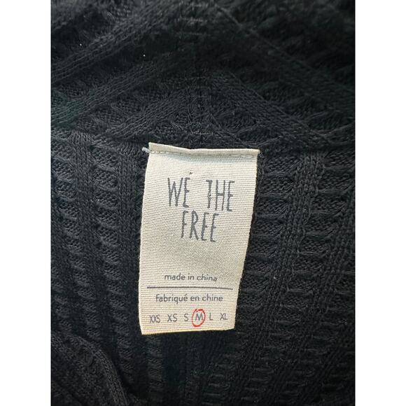 FREE PEOPLE | We The Free Thermal Black Cowl Neck Cropped Sweater | Medium - Picture 5 of 6